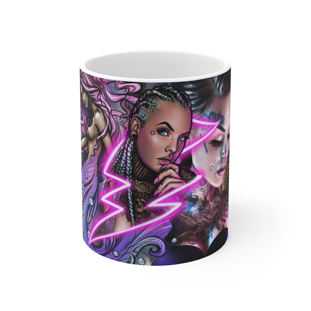 Pinups Mug 11oz - Electric Linda